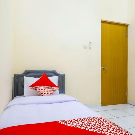 Hotel O Syariah Tasikmalaya Near Universitas Siliwangi Formerly Siliwangi Guest House Dış mekan fotoğraf