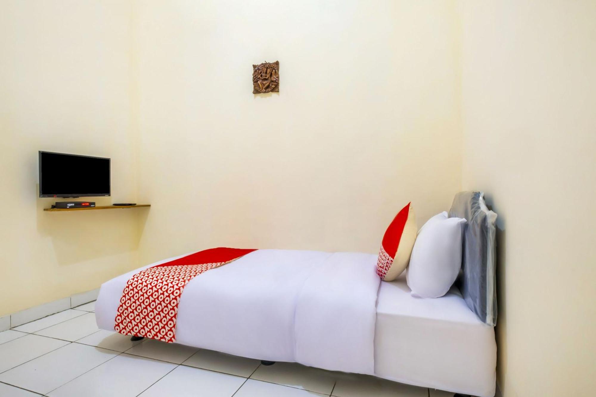 Hotel O Syariah Tasikmalaya Near Universitas Siliwangi Formerly Siliwangi Guest House Dış mekan fotoğraf